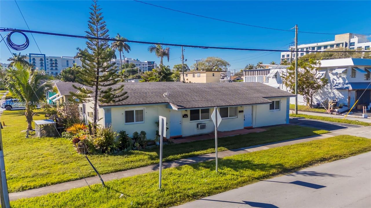 For Sale: $620,000 (0 beds, 0 baths, 1674 Square Feet)