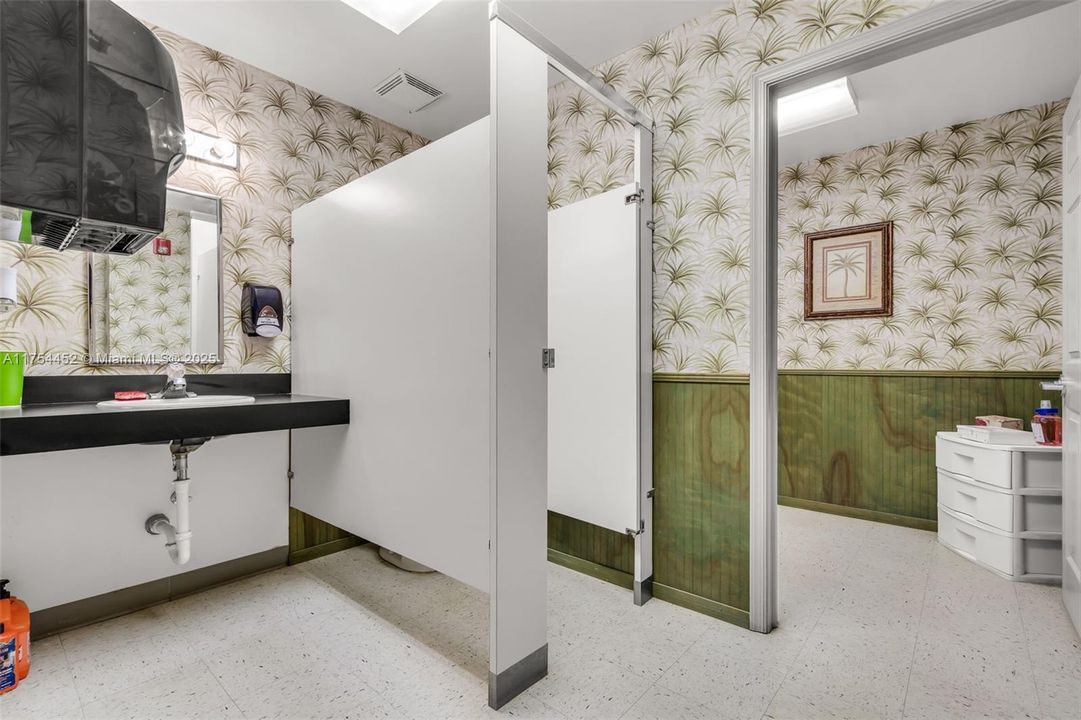 Недавно продано: $3,100,000 (0 спален, 0 ванн, 0 Квадратных фут)