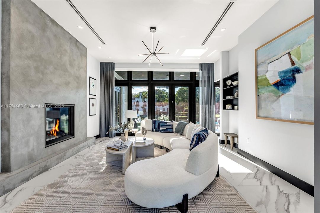 Недавно продано: $13,799,000 (7 спален, 8 ванн, 7459 Квадратных фут)