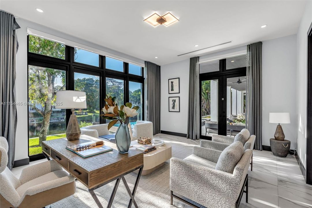 Недавно продано: $13,799,000 (7 спален, 8 ванн, 7459 Квадратных фут)