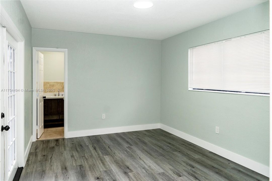 Recently Sold: $514,900 (3 beds, 2 baths, 1340 Square Feet)