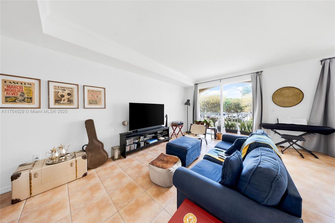 Vendido Recientemente: $455,000 (3 camas, 2 baños, 1364 Pies cuadrados)