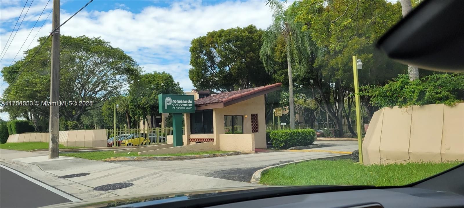 Recently Rented: $22,800 (1 beds, 1 baths, 614 Square Feet)