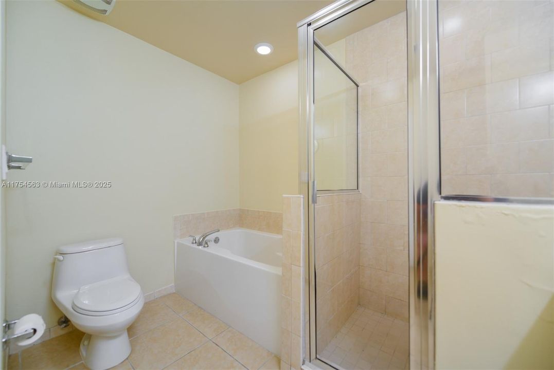 Vendido Recientemente: $350,000 (1 camas, 1 baños, 968 Pies cuadrados)