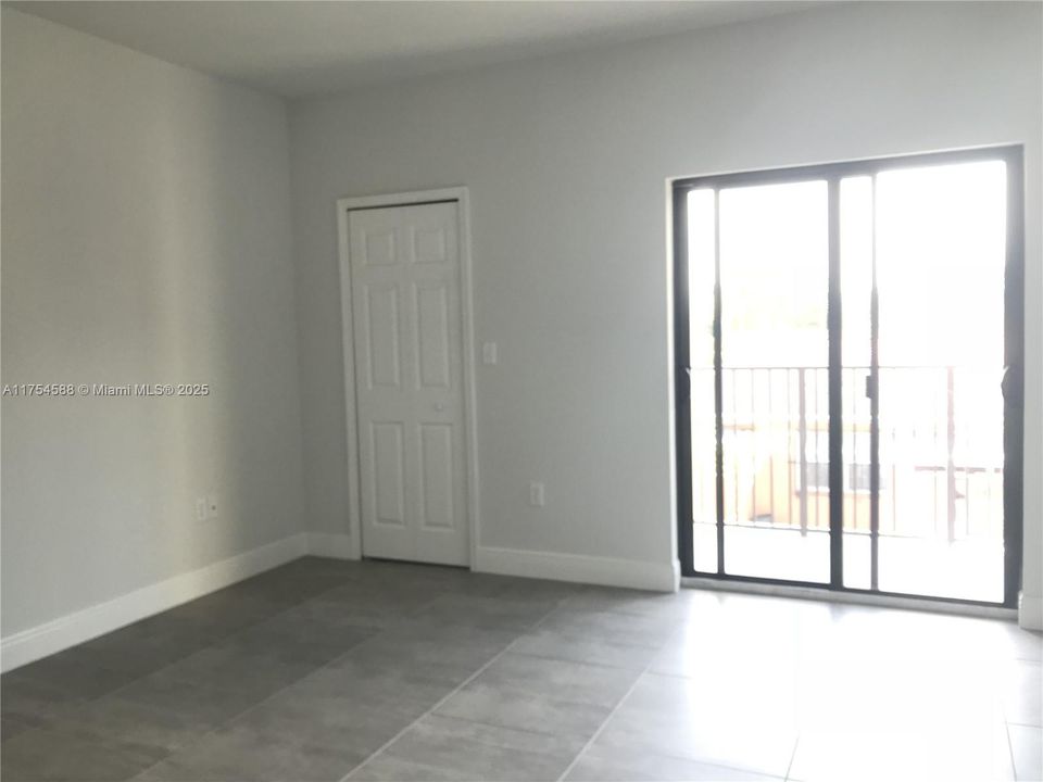 Vendido Recientemente: $850,000 (0 camas, 0 baños, 1504 Pies cuadrados)