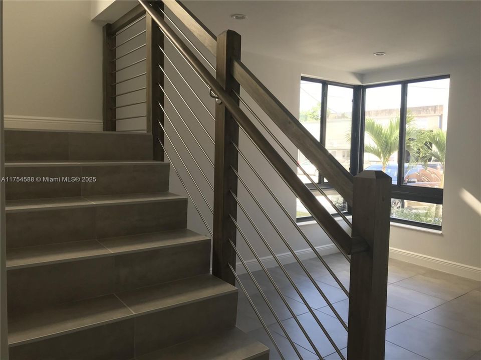 Vendido Recientemente: $850,000 (0 camas, 0 baños, 1504 Pies cuadrados)