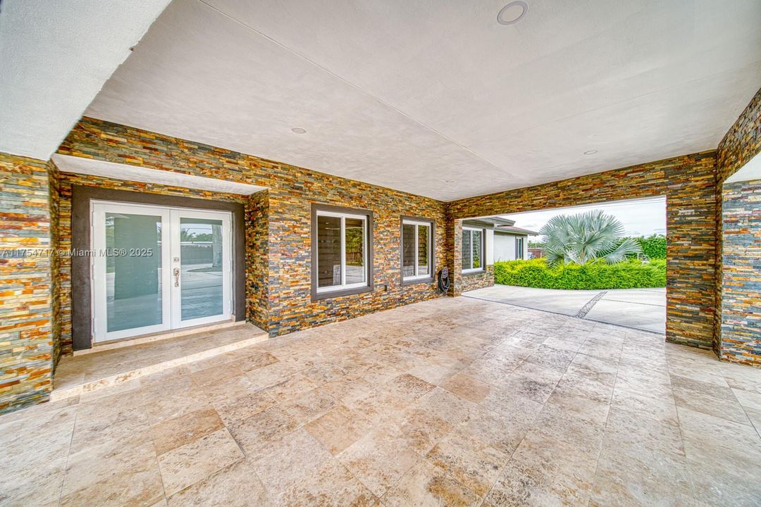 待售: $1,650,000 (4 贝兹, 3 浴室, 2474 平方英尺)