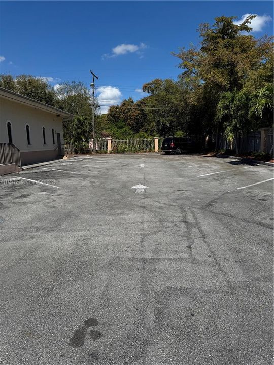 На продажу: $2,600,000 (0 спален, 0 ванн, 0 Квадратных фут)