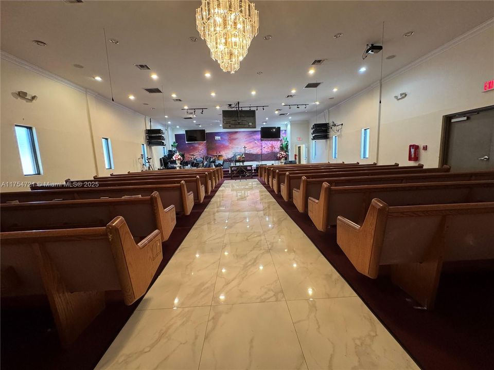 На продажу: $2,600,000 (0 спален, 0 ванн, 0 Квадратных фут)