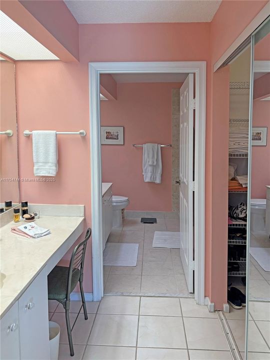 Recently Sold: $405,000 (3 beds, 2 baths, 1548 Square Feet)