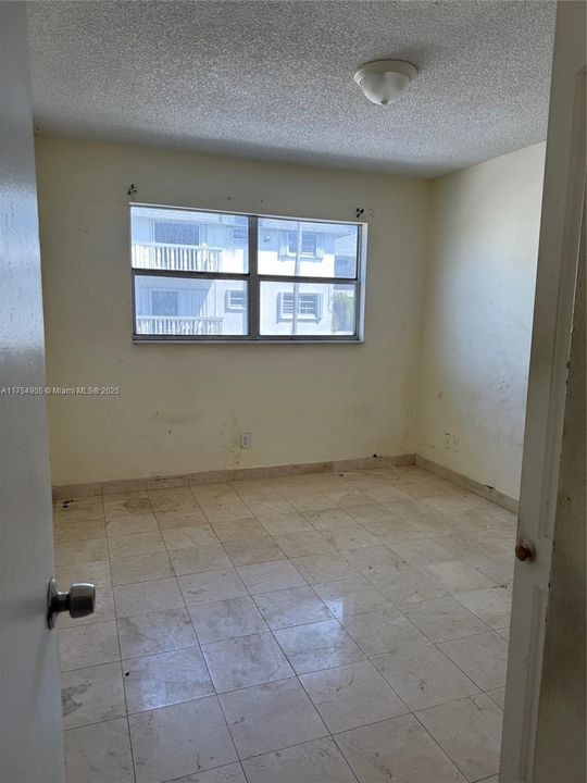 Недавно арендовано: $2,495 (4 спален, 2 ванн, 1620 Квадратных фут)