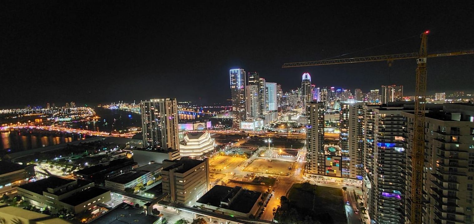 Vendido Recientemente: $370,000 (0 camas, 1 baños, 588 Pies cuadrados)