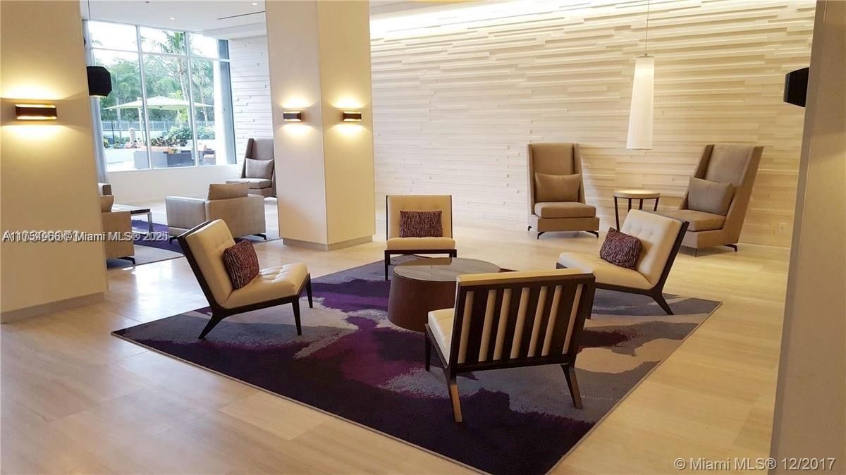 En Venta: $549,000 (2 camas, 2 baños, 1331 Pies cuadrados)