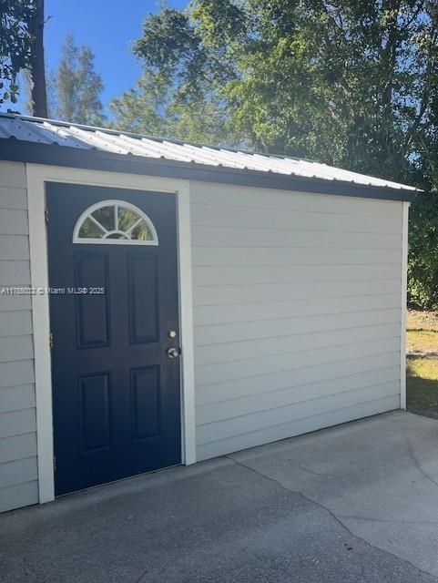 最近售出: $950,000 (4 贝兹, 3 浴室, 2766 平方英尺)