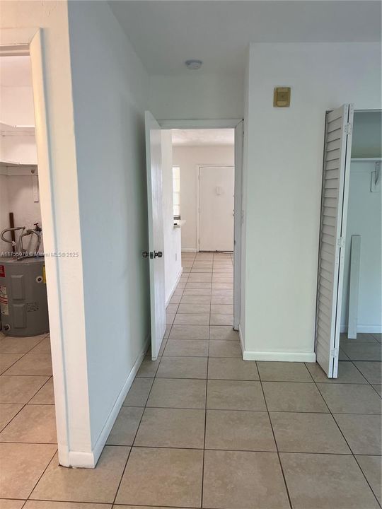 Vendido Recientemente: $180,000 (1 camas, 1 baños, 572 Pies cuadrados)