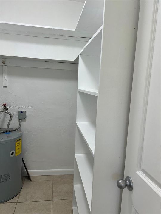 Vendido Recientemente: $180,000 (1 camas, 1 baños, 572 Pies cuadrados)