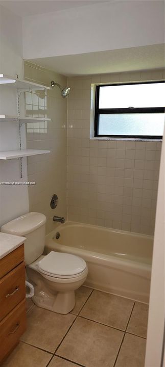 Недавно арендовано: $2,400 (3 спален, 2 ванн, 1758 Квадратных фут)