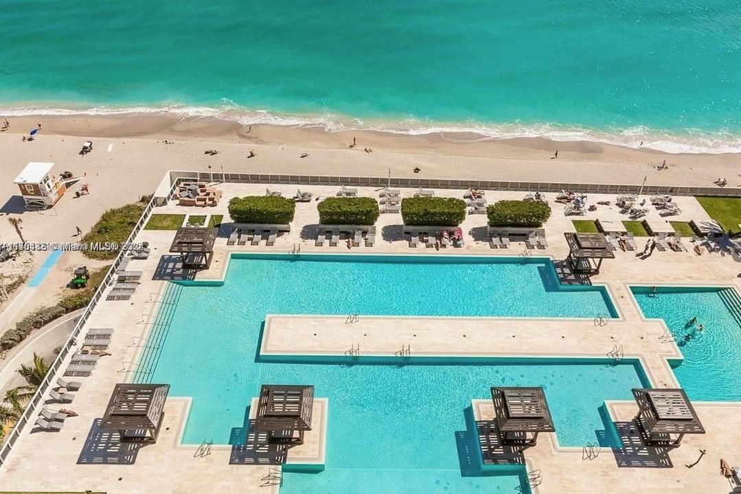 Vendido Recientemente: $1,075,000 (2 camas, 2 baños, 1782 Pies cuadrados)