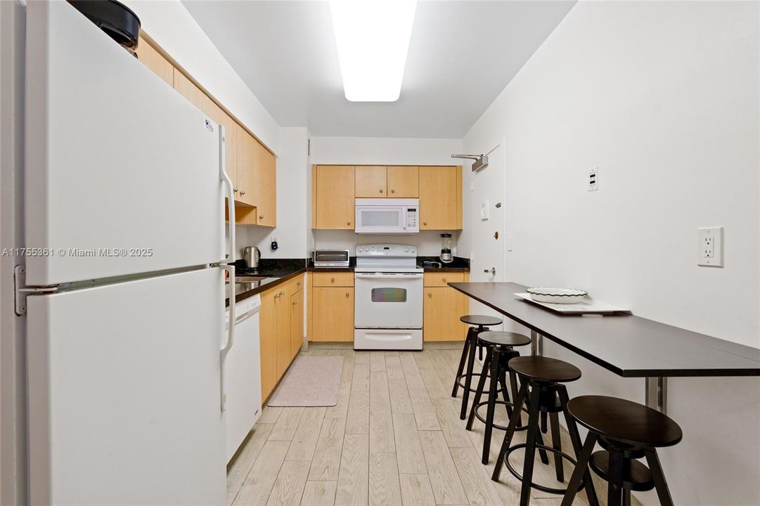 En Venta: $1,030,000 (2 camas, 2 baños, 1485 Pies cuadrados)