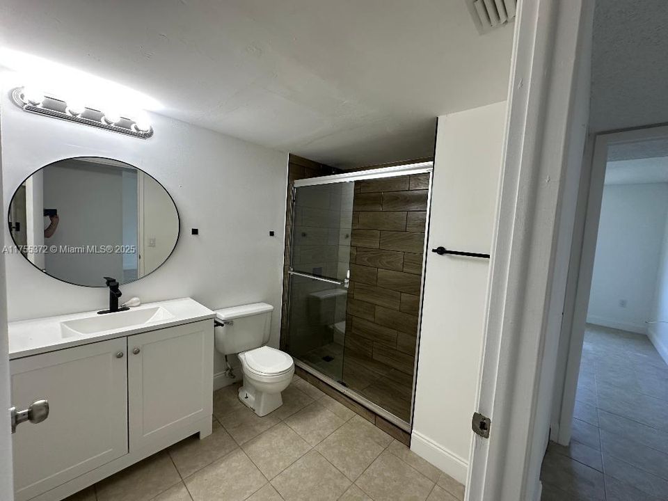 Recently Rented: $2,850 (3 beds, 2 baths, 1255 Square Feet)