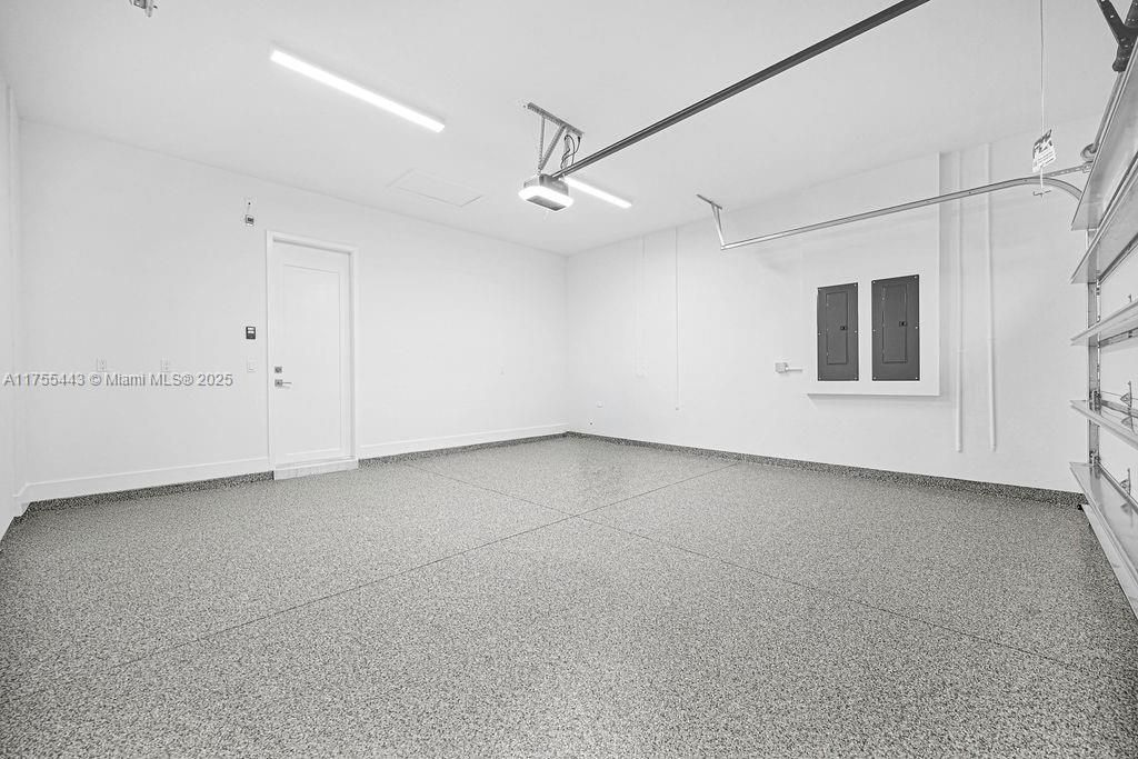 Recently Rented: $5,800 (3 beds, 3 baths, 0 Square Feet)