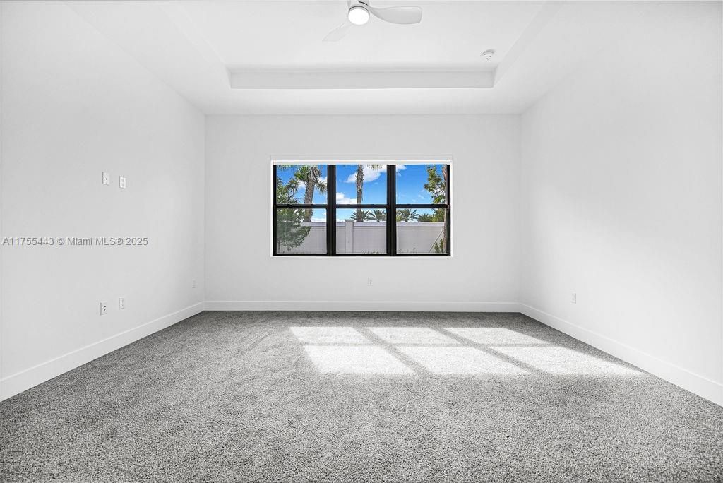 Recently Rented: $5,800 (3 beds, 3 baths, 0 Square Feet)