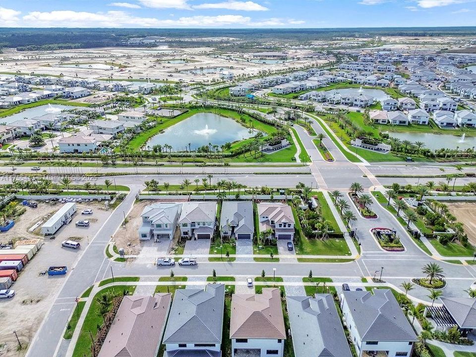 Recently Rented: $5,800 (3 beds, 3 baths, 0 Square Feet)