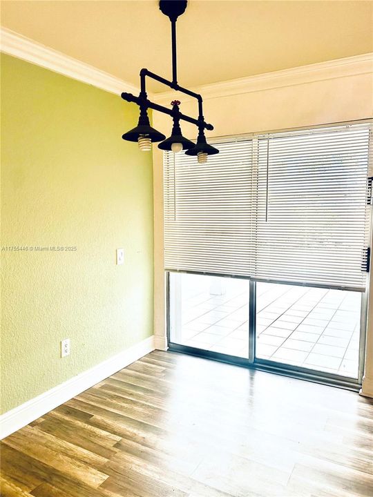 Active With Contract: $539,000 (3 beds, 2 baths, 1397 Square Feet)