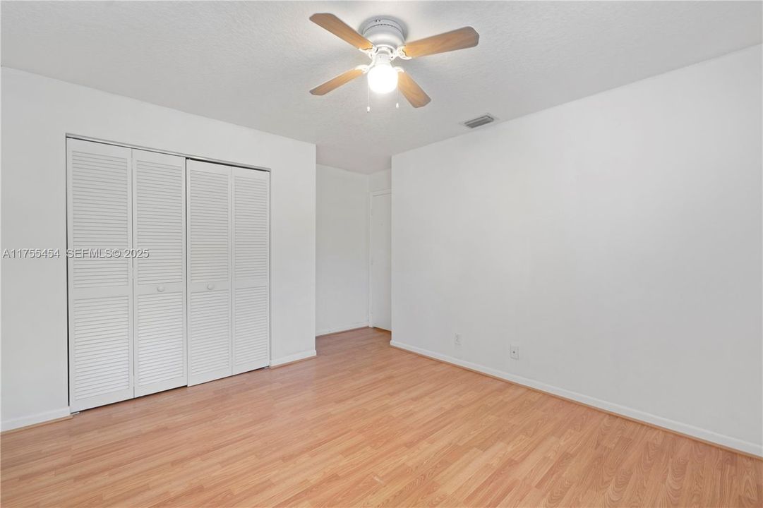 На продажу: $500,000 (3 спален, 2 ванн, 1666 Квадратных фут)