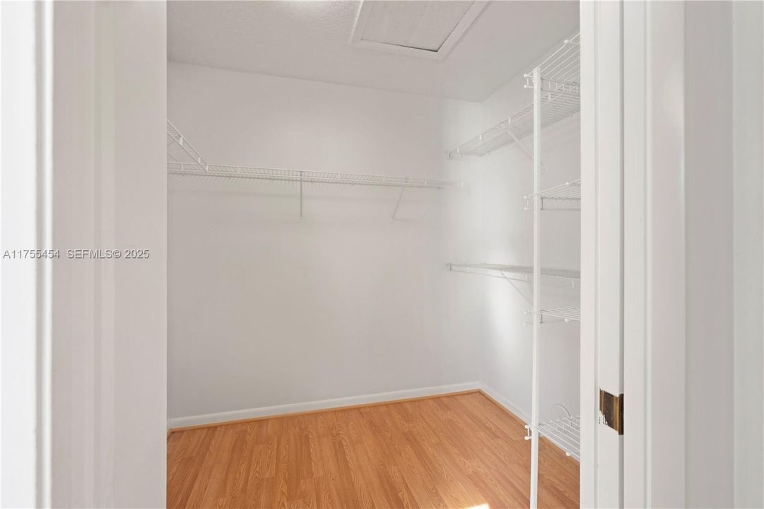 На продажу: $500,000 (3 спален, 2 ванн, 1666 Квадратных фут)