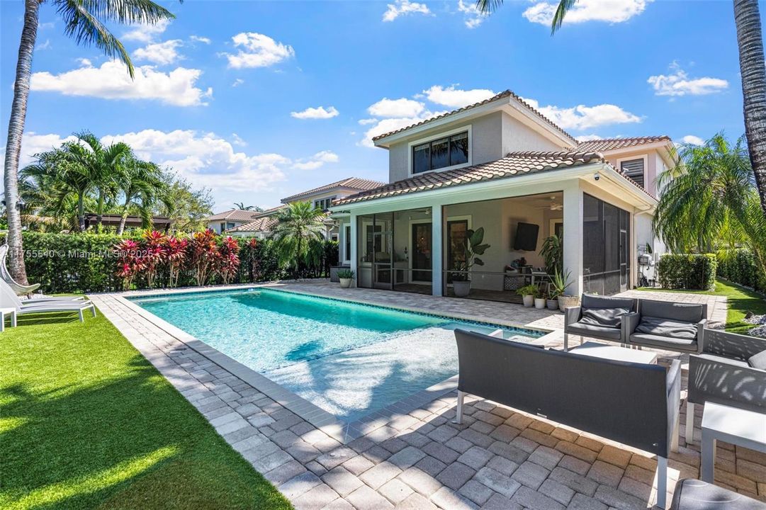 Недавно арендовано: $9,500 (5 спален, 3 ванн, 3372 Квадратных фут)