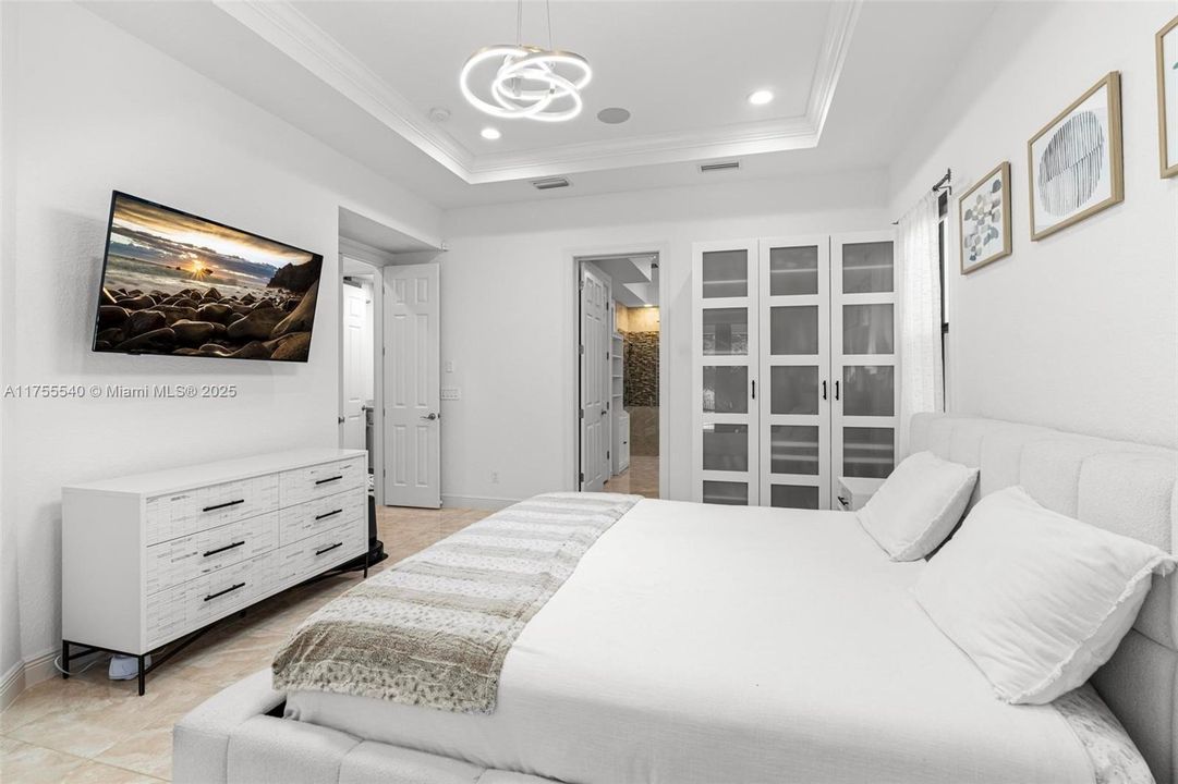 Недавно арендовано: $9,500 (5 спален, 3 ванн, 3372 Квадратных фут)