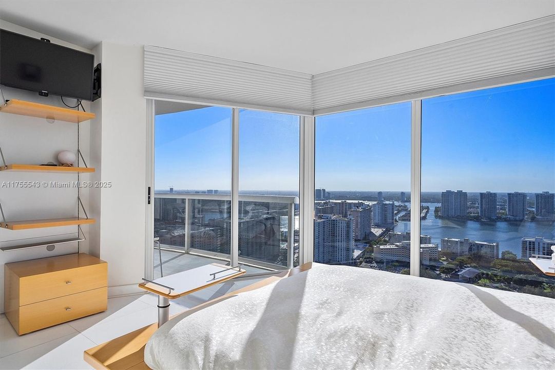 En Venta: $2,650,000 (3 camas, 3 baños, 2090 Pies cuadrados)