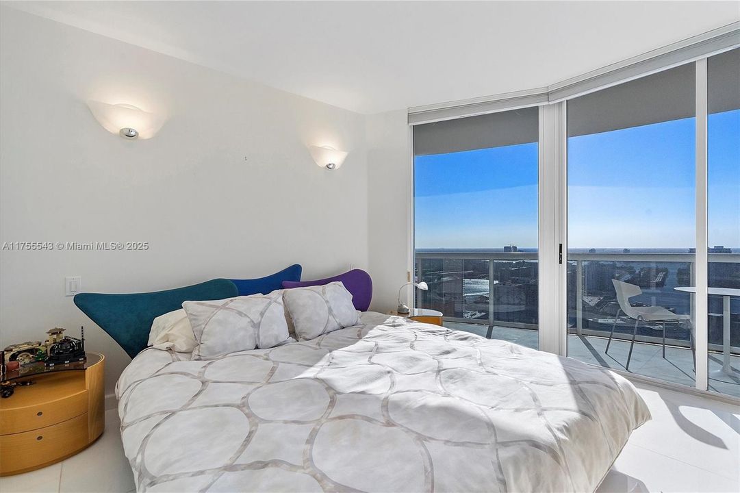 En Venta: $2,650,000 (3 camas, 3 baños, 2090 Pies cuadrados)