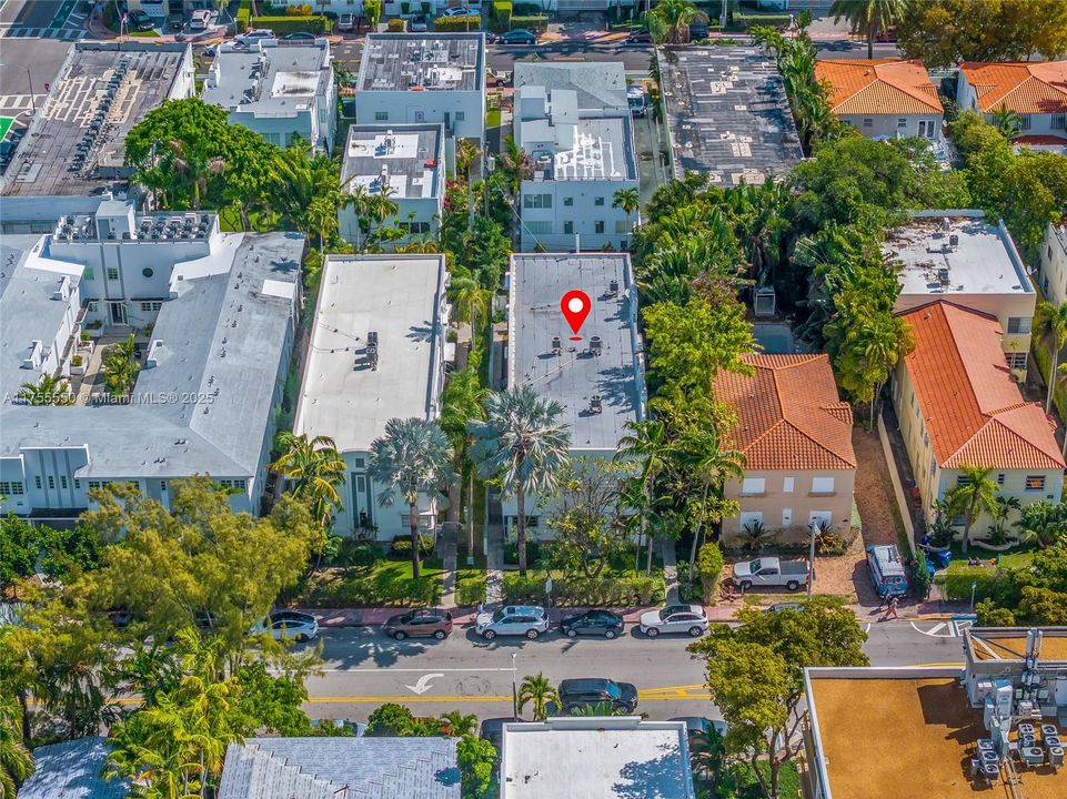 最近售出: $209,900 (1 贝兹, 1 浴室, 696 平方英尺)