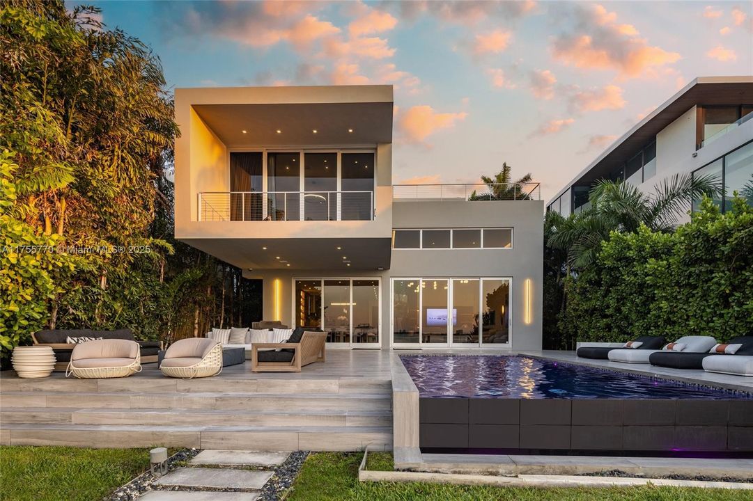 For Sale: $18,180,000 (5 beds, 5 baths, 5363 Square Feet)