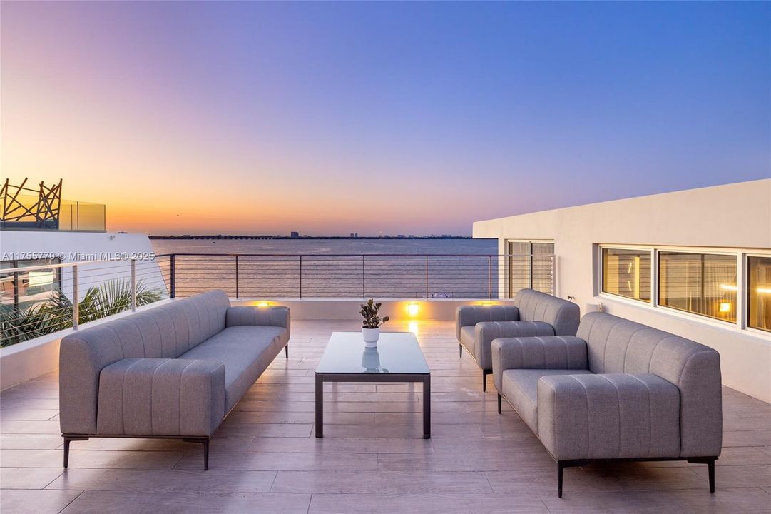 For Sale: $18,180,000 (5 beds, 5 baths, 5363 Square Feet)