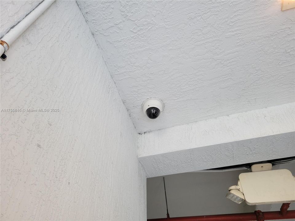 合同活跃: $5,950,000 (0 贝兹, 0 浴室, 0 平方英尺)