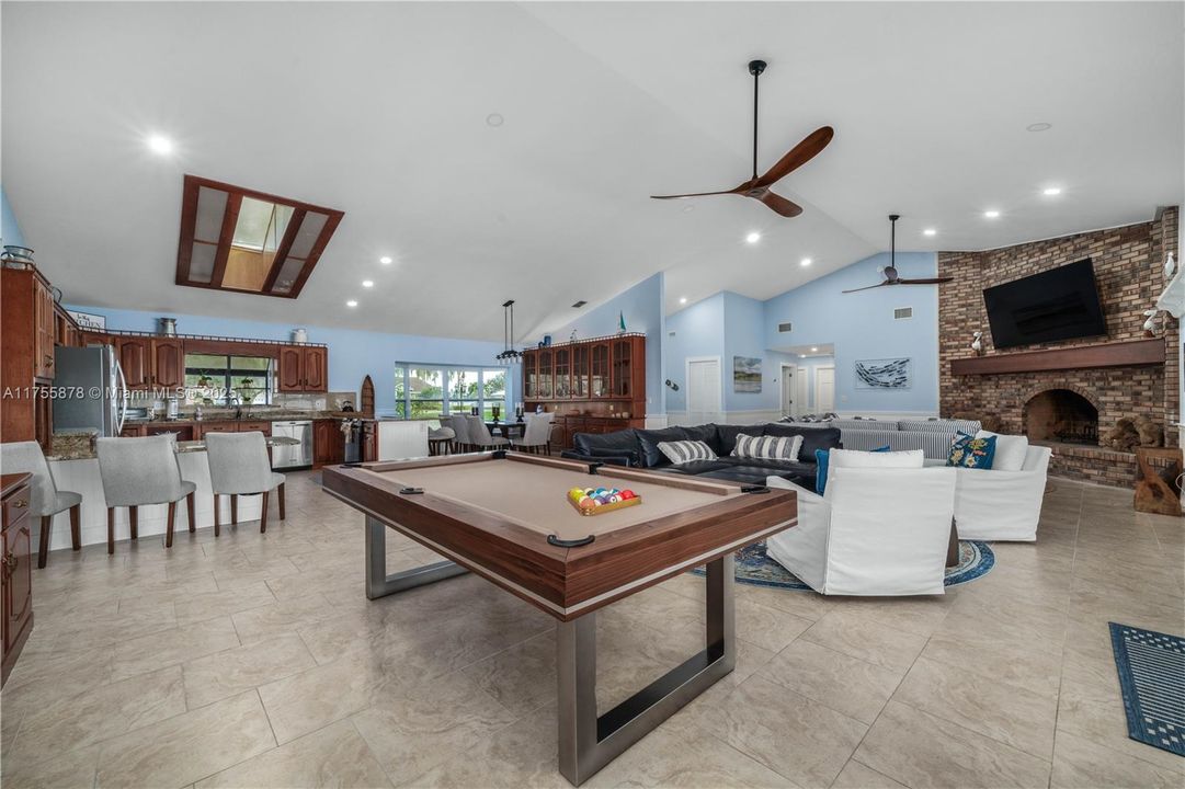 Recently Sold: $709,000 (5 beds, 3 baths, 0 Square Feet)