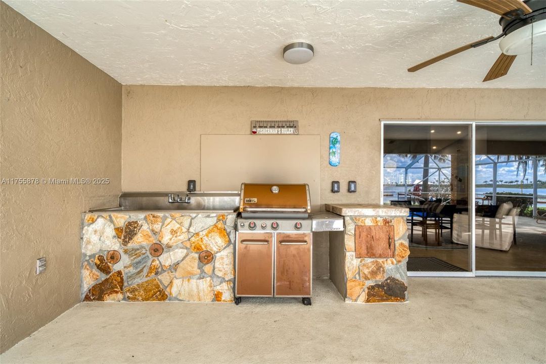 Recently Sold: $709,000 (5 beds, 3 baths, 0 Square Feet)