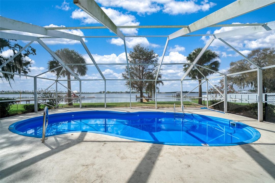 Recently Sold: $709,000 (5 beds, 3 baths, 0 Square Feet)