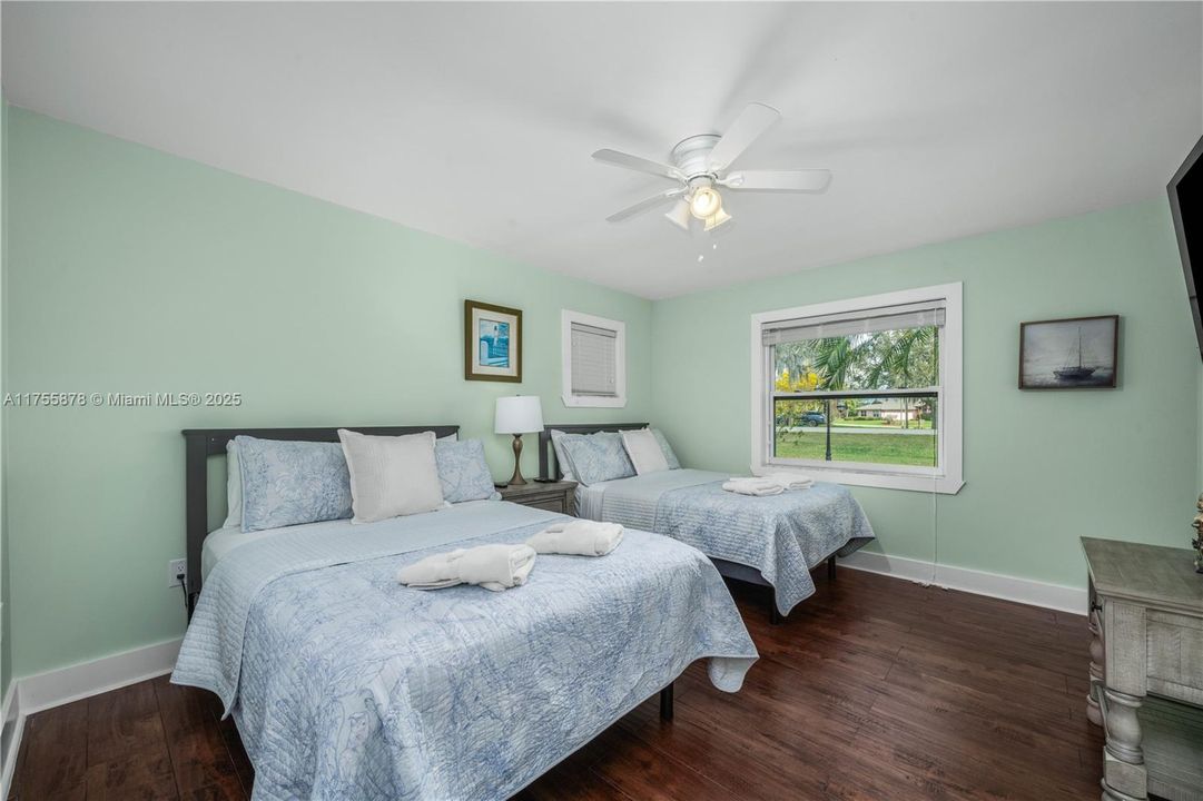 Recently Sold: $709,000 (5 beds, 3 baths, 0 Square Feet)