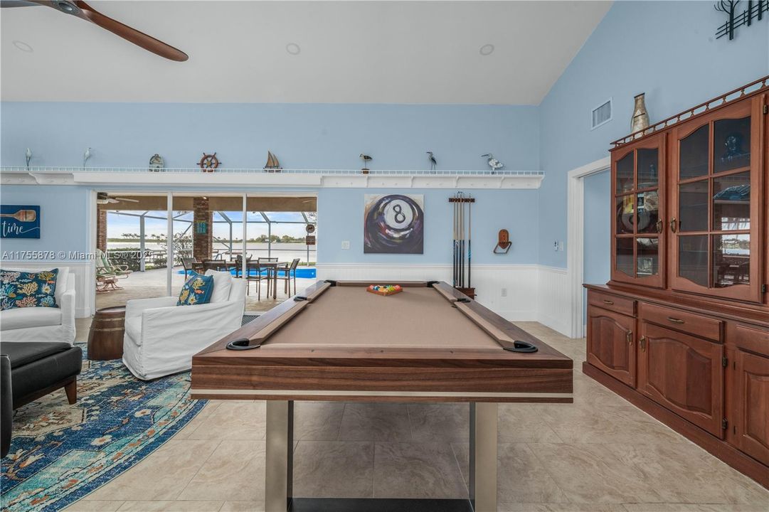 Recently Sold: $709,000 (5 beds, 3 baths, 0 Square Feet)