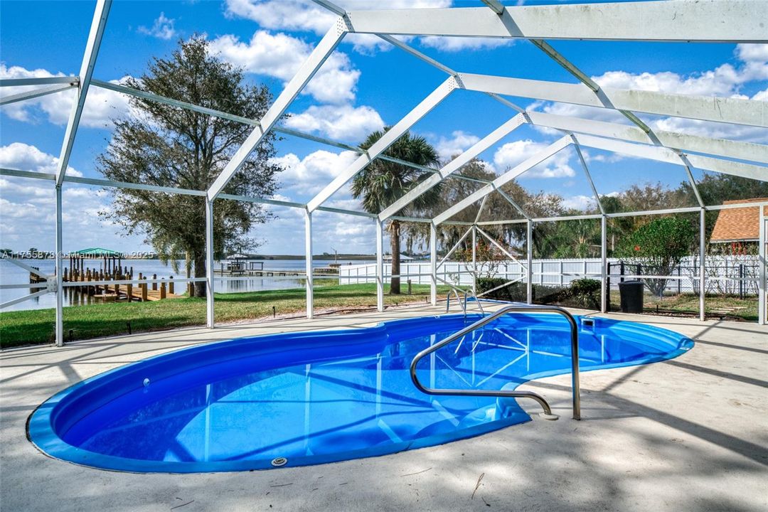 Recently Sold: $709,000 (5 beds, 3 baths, 0 Square Feet)