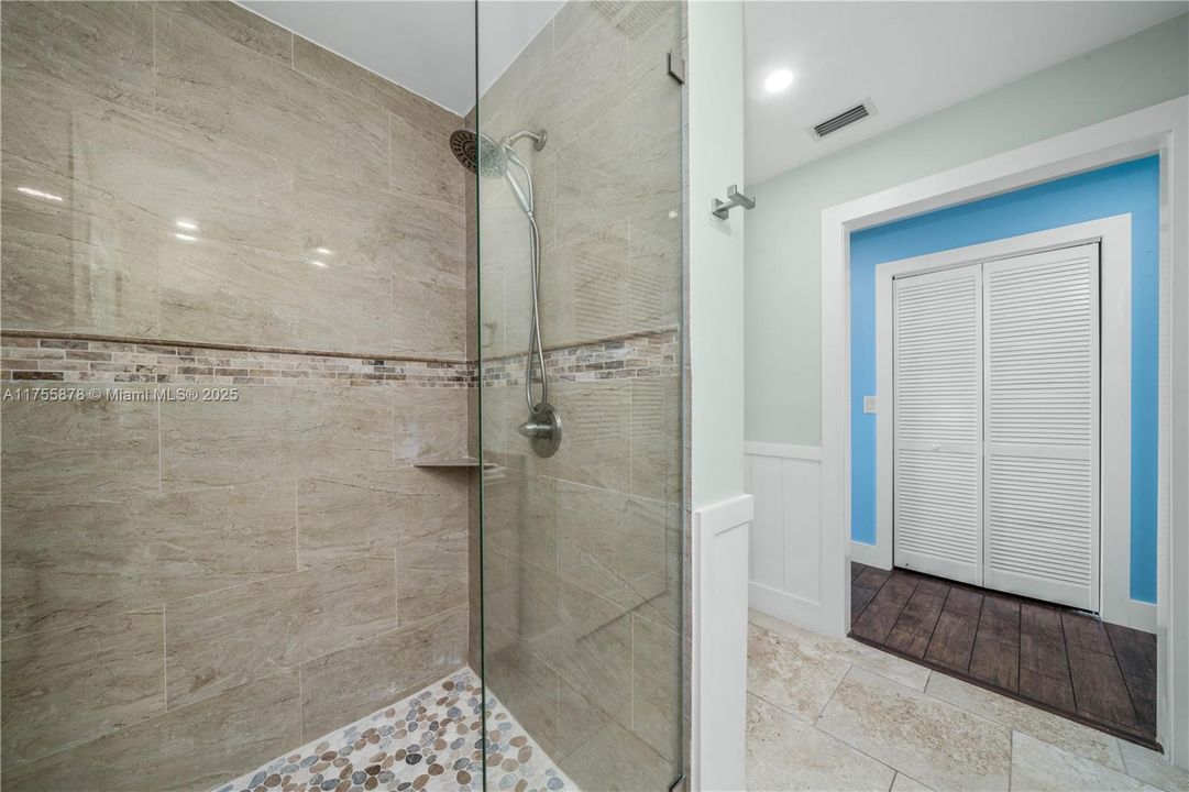 Recently Sold: $709,000 (5 beds, 3 baths, 0 Square Feet)