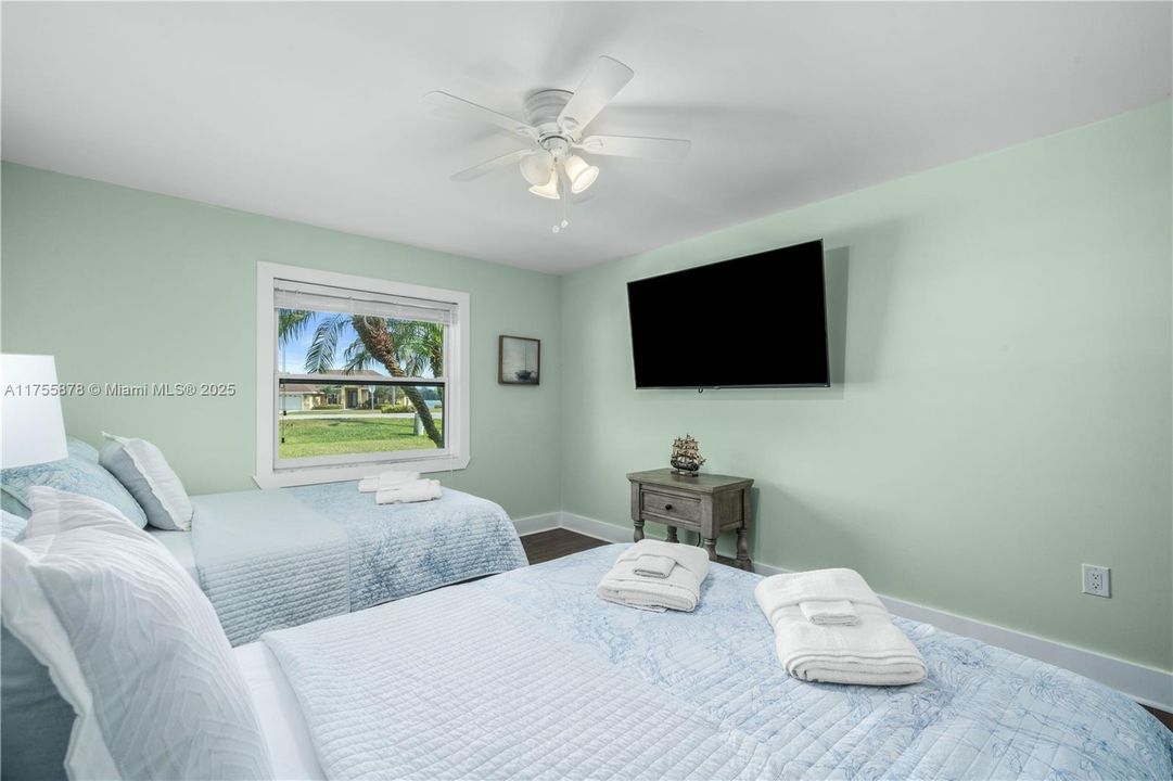 Recently Sold: $709,000 (5 beds, 3 baths, 0 Square Feet)