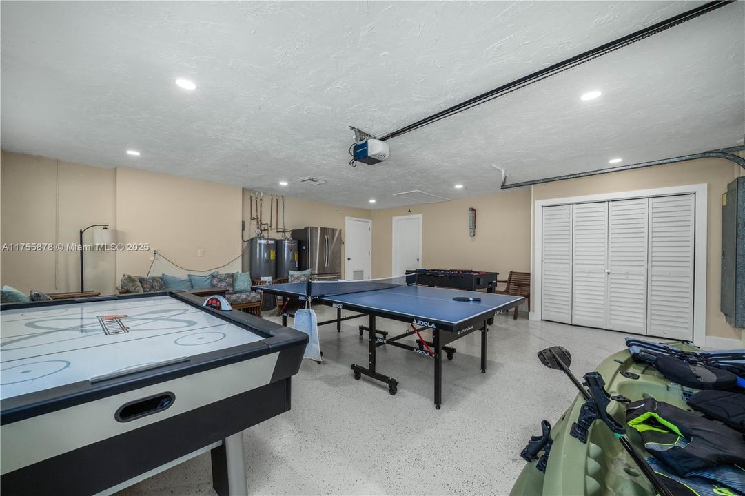 Recently Sold: $709,000 (5 beds, 3 baths, 0 Square Feet)