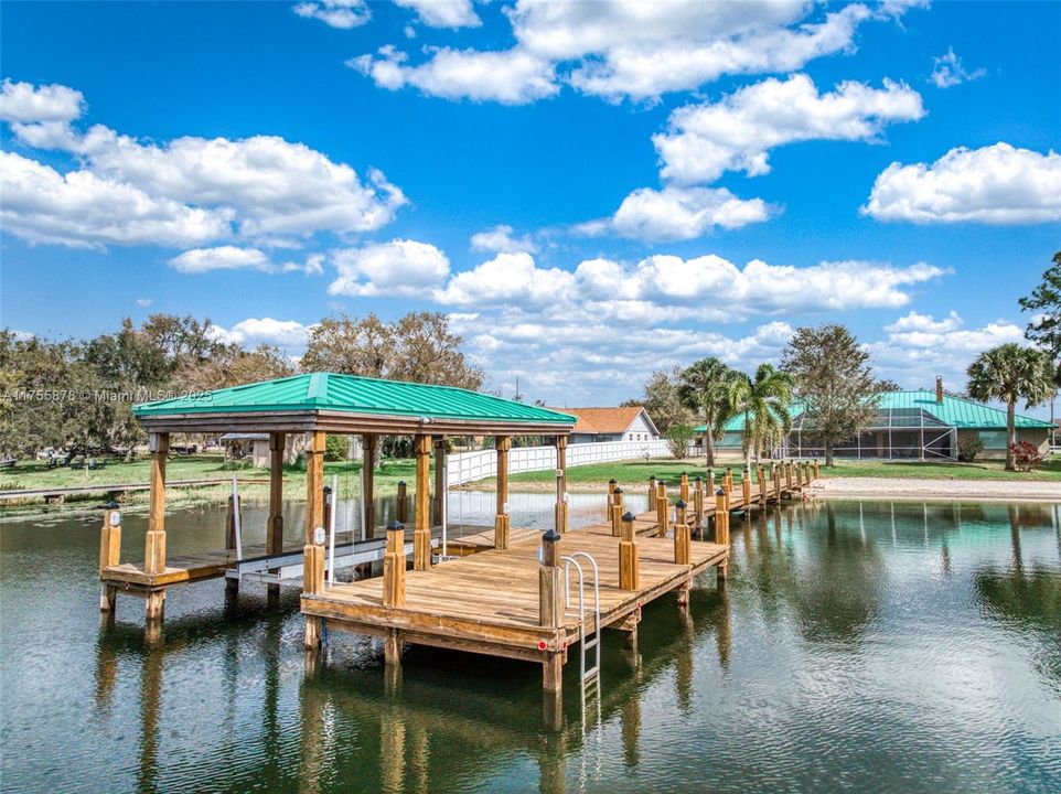 Recently Sold: $709,000 (5 beds, 3 baths, 0 Square Feet)