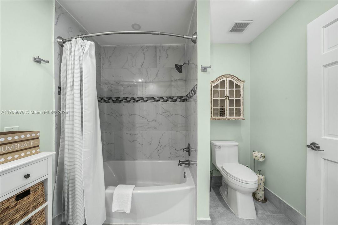 Recently Sold: $709,000 (5 beds, 3 baths, 0 Square Feet)