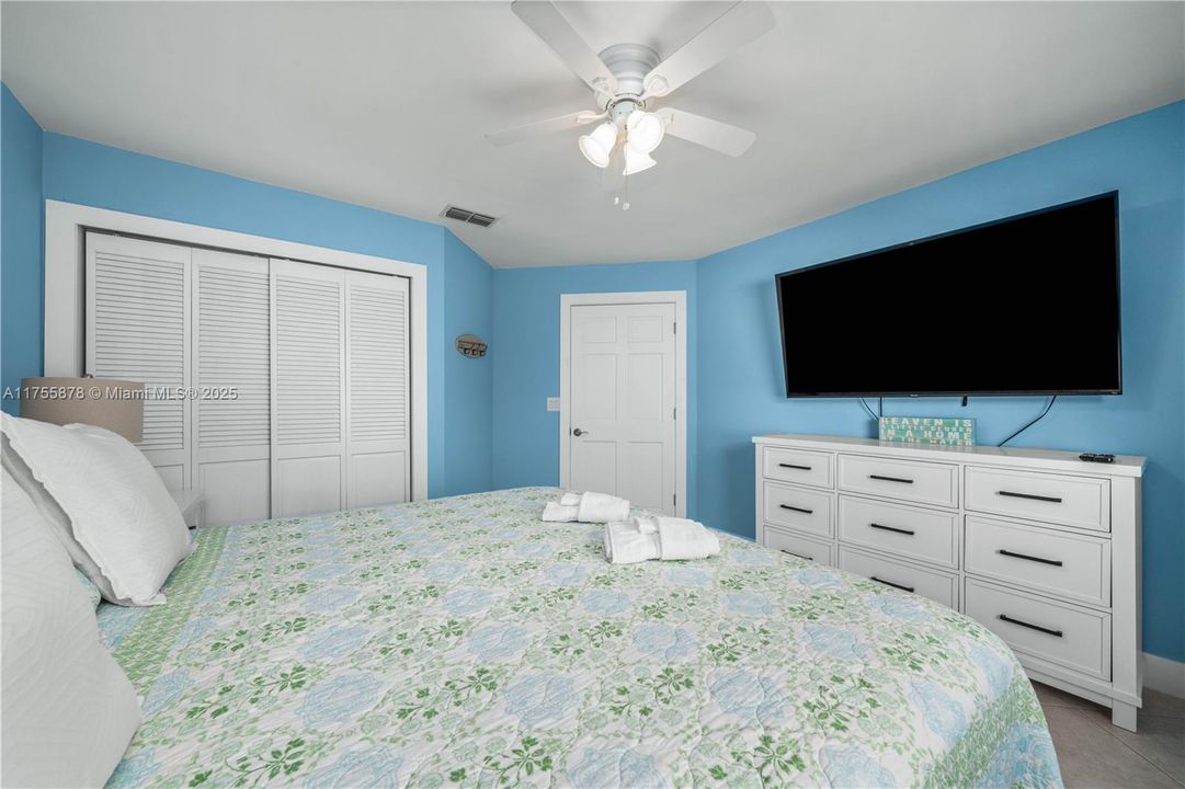 Recently Sold: $709,000 (5 beds, 3 baths, 0 Square Feet)